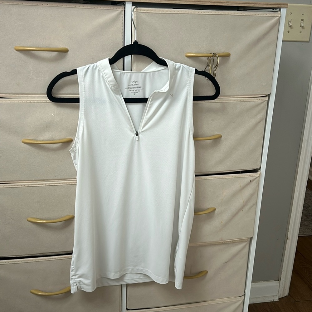 Sleeveless Mock Neck Golf/Tennis Top